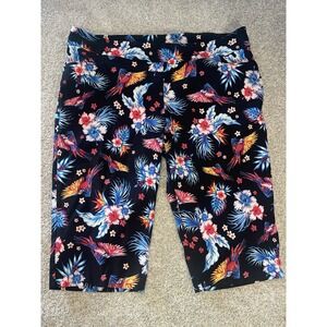 Terra & Sky Black Tropical Print Comfort Waist Stretch Capri Women's‎ Plus Sz 3X